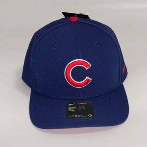 NWT Nike Classic99 Cubs Baseball hat OS